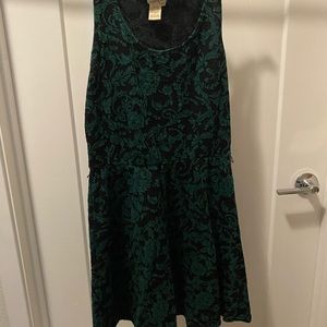 Green Sleeveless Dress